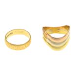 18ct gold textured band ring,