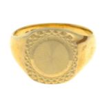 A 9ct gold signet ring.Hallmarks for 9ct gold.