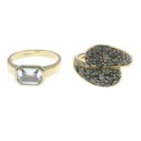 9ct gold chrysoberyl crossover ring, hallmarks for 9ct gold, ring size M1/2, 5.6gms.