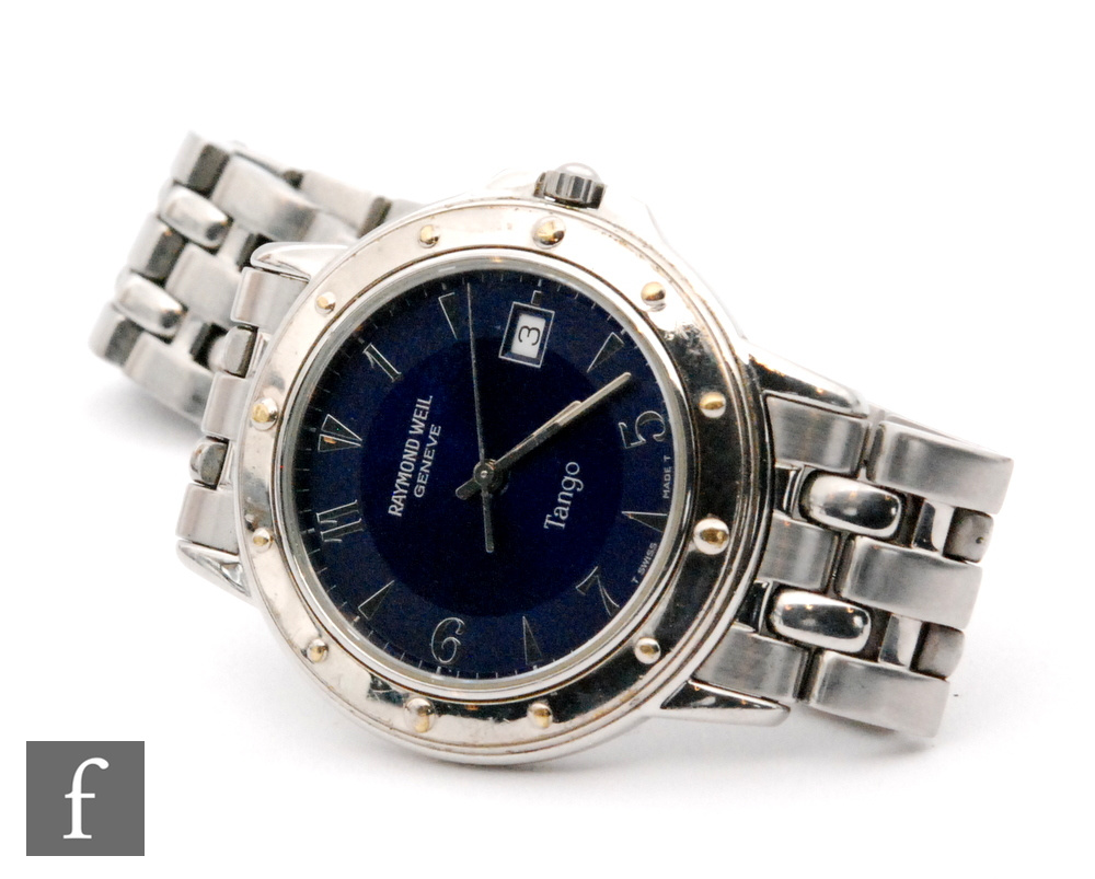 A gentleman's stainless steel Raymond Weil quartz wrist watch, batons and Arabic numerals mix and
