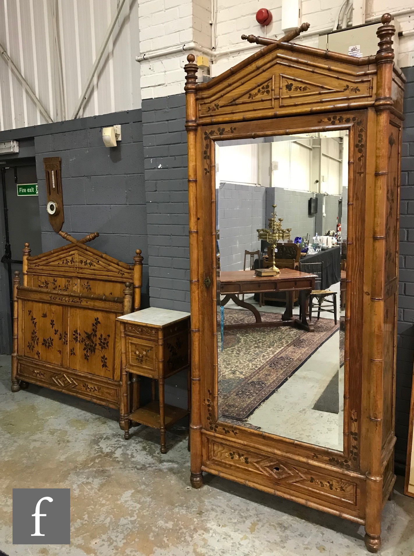 Unknown - A late 19th Century three piece part bedroom suite in the Japanese style Aesthetic