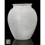 Archimede Seguso - Seguso Vetri d'Arte - A Scavo vase of ovoid form with collar neck and flat rim,