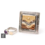 Kerry Richardson - A hallmarked silver square brooch with central abstract Keramika panel, 4cm