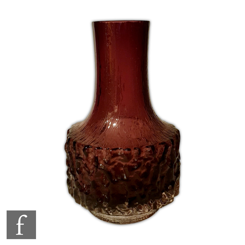 Geoffrey Baxter - Whitefriars - A Textured range Mallet vase, pattern number 9818 in Aubergine,