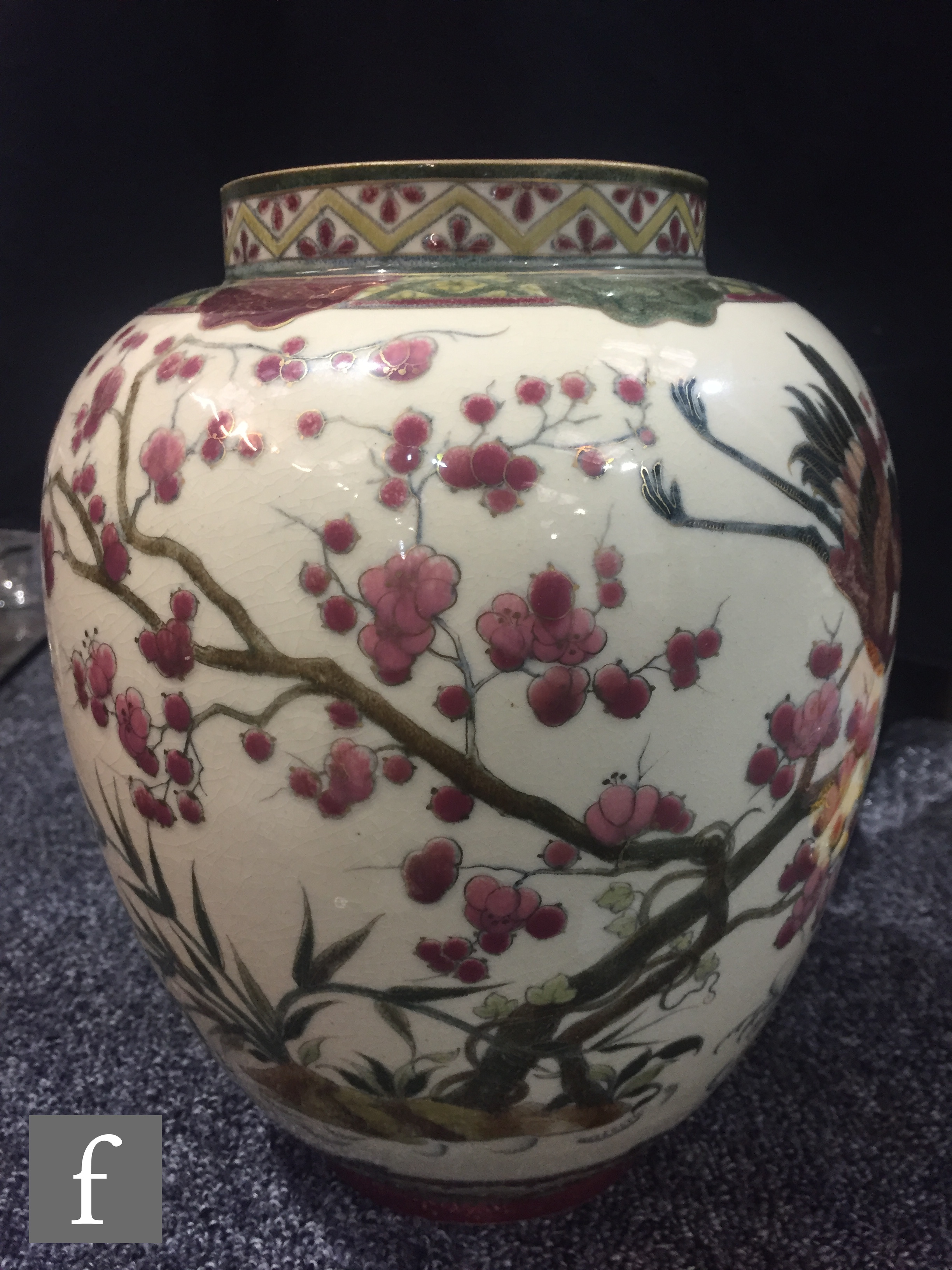 Zsolnay Pecs - An early 20th Century Aesthetic vase of swollen ovoid form decorated with crane - Image 5 of 7