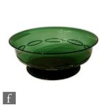Zecchin Martinuzzi - A 1930s glass bowl of footed circular section, with a band of applied