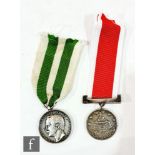 A St Jean D'Acre silver medal, replaced ribbon, with a Messina Earthquake Commemorative Medal. (2)