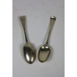 A pair of early George III Irish silver Dessert Spoons, Dublin c. 1765, by A. Richards, approx.