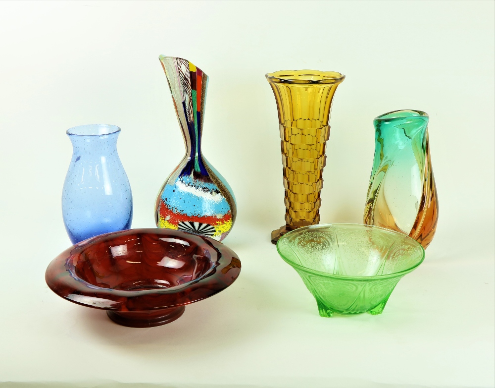A large attractive and colourful Art glass Vase, by Aureliano Toso,