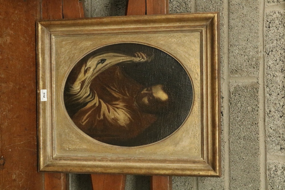 17th Century Spanish School An oval, "Painting of a Saint holding a cloth," O.O.C., approx. - Bild 2 aus 5