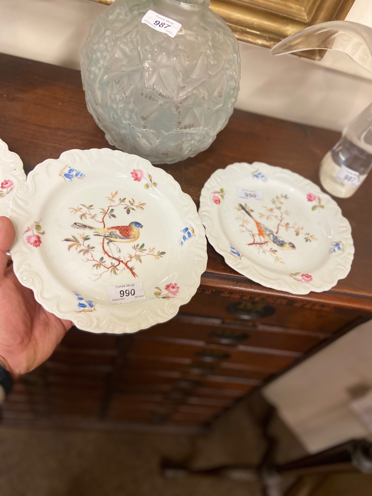 A 22 piece hand painted 19th Century English porcelain Dessert Service, - Image 4 of 28