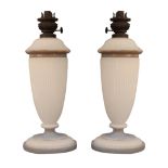 COPPIA DI LUMI A PETROLIO - PAIR OF OIL LIGHTS