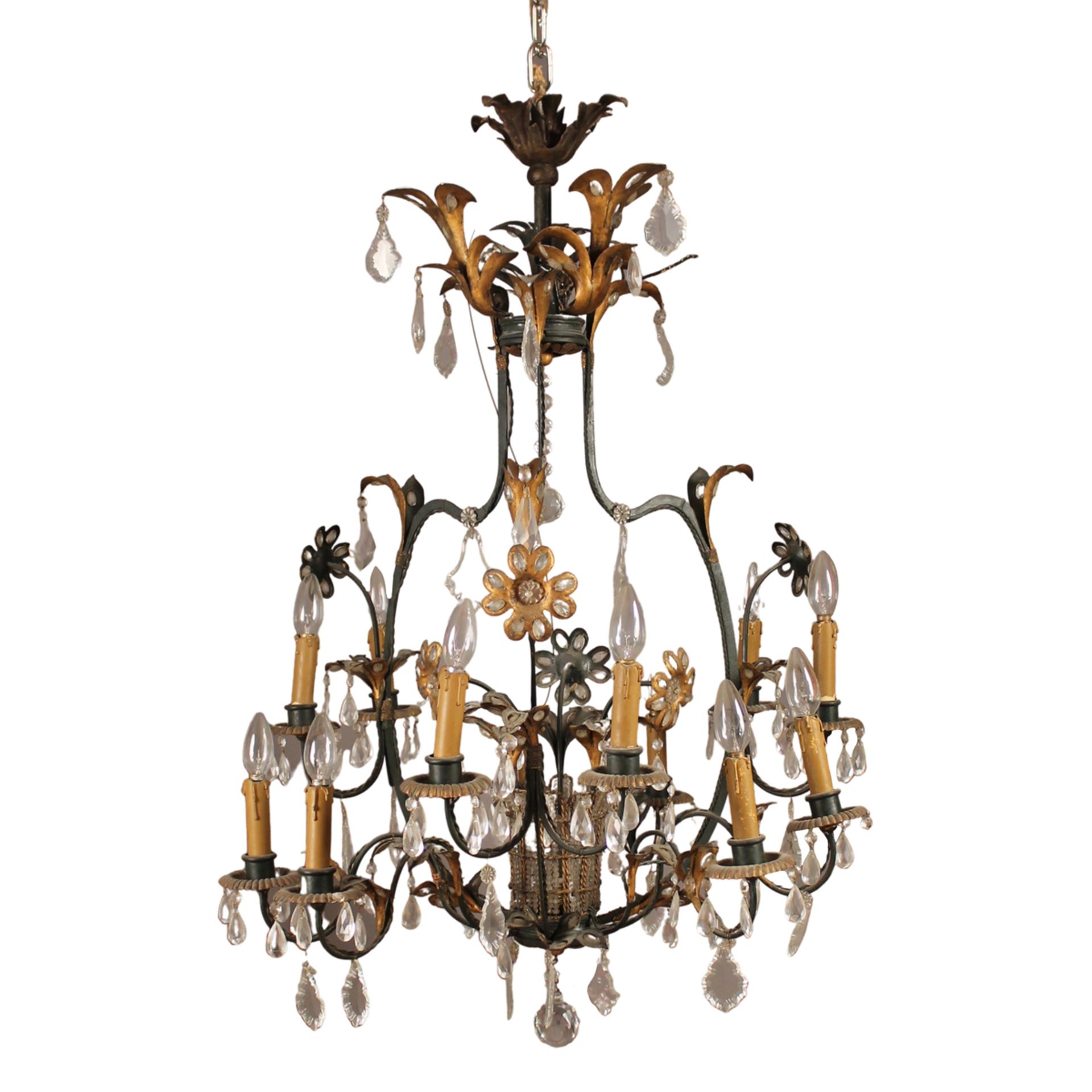 COPPIA DI ELEGANTI LAMPADARI - PAIR OF ELEGANT CHANDELIERS