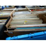 BOX OF APPROX 70 12" RECORDS INCLUDING BING CROSBY, FRANK SINATRA, EASY LISTENING ETC