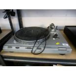 TECHNICS DIRECT DRIVE AUTOMATIC SL-D3 TURNTABLE