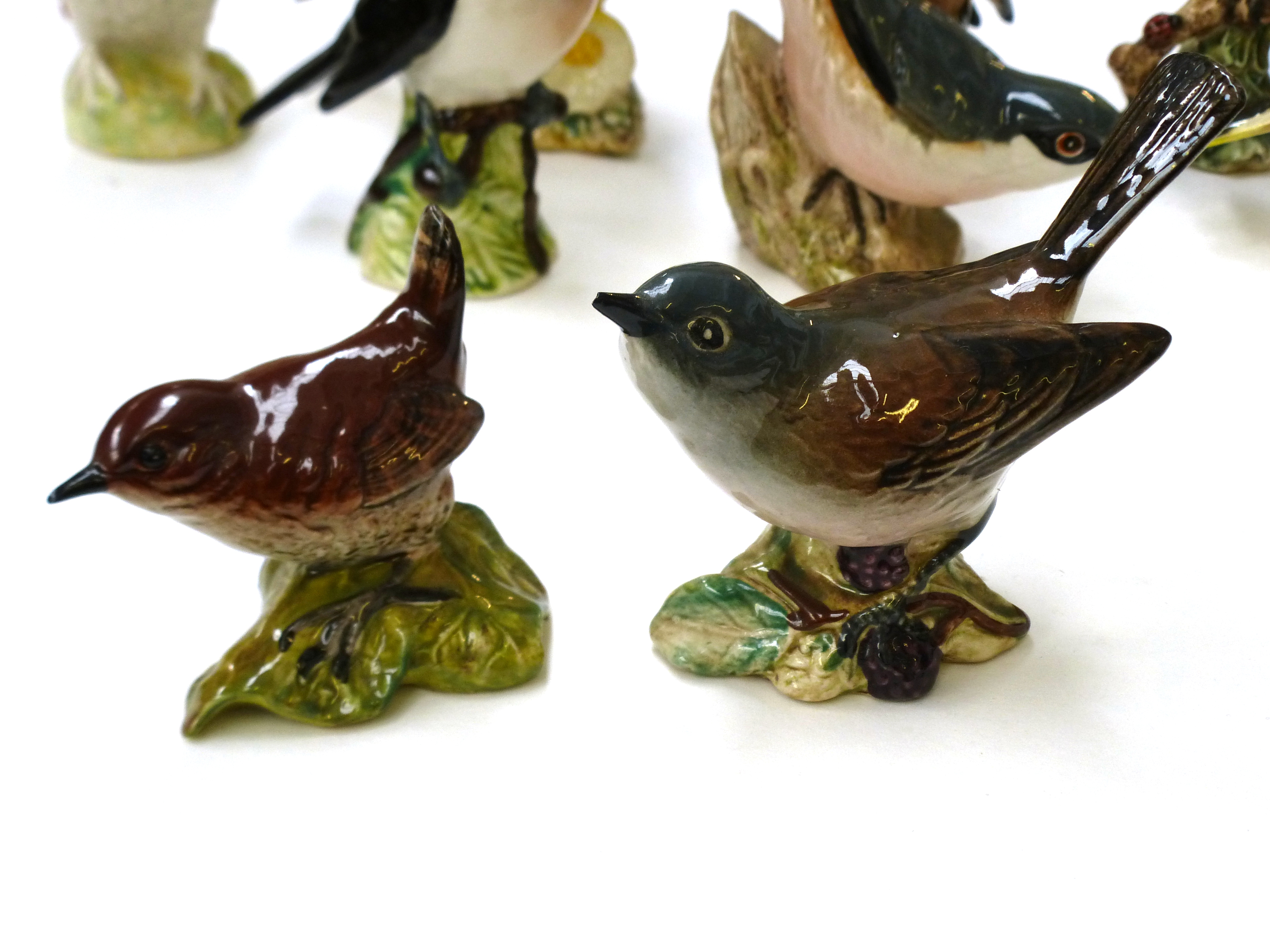 9 BESWICK BIRD FIGURES - BLUE TIT 992, NUTHATCH 2413, WHITETHROAT 2106, GREENFINCH 2105, GOLDFINCH - Image 2 of 21