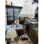 2 BRASS LAMPS H: 18" - 30"