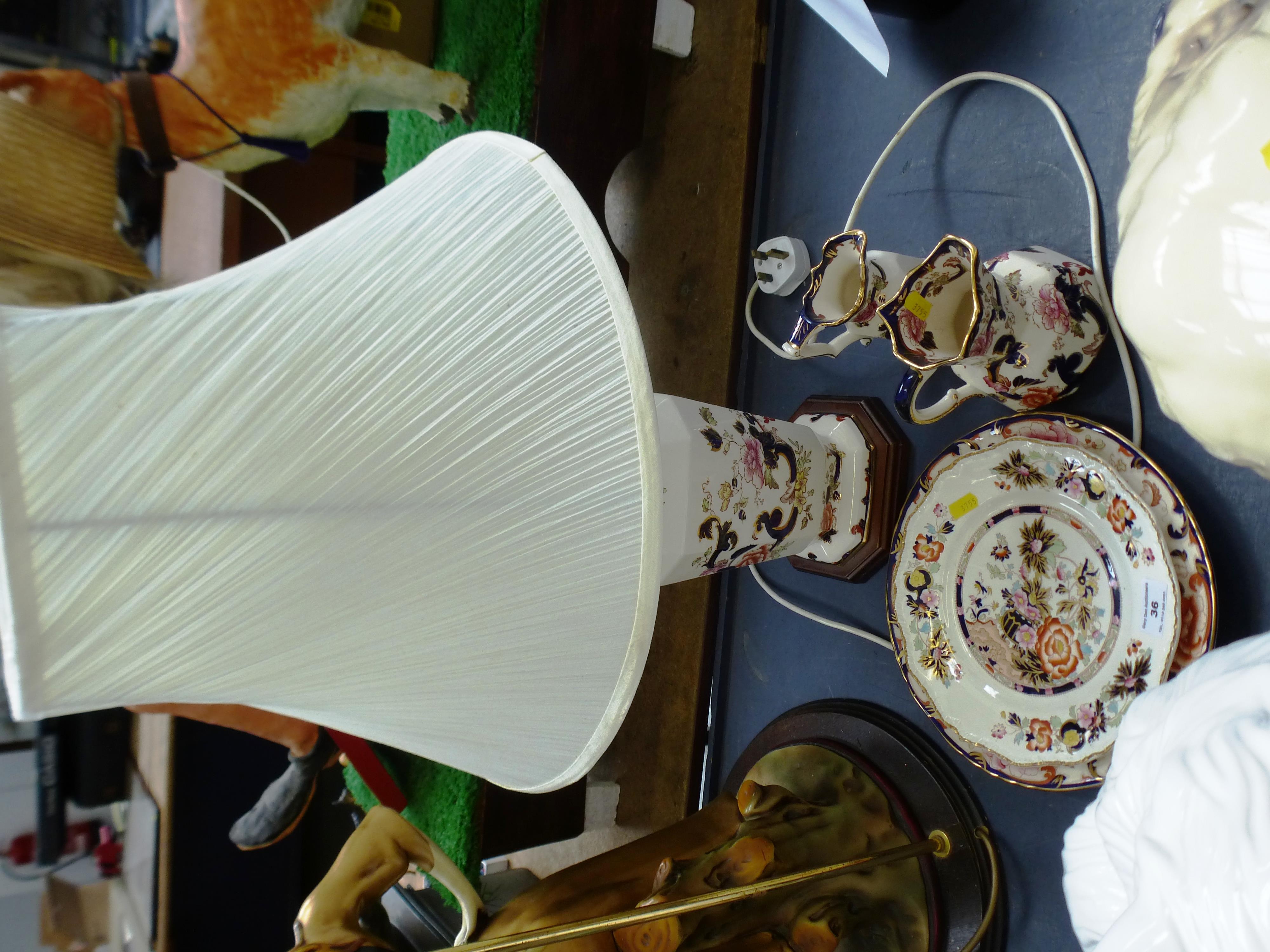 5 ASSORTED PIECES OF MASONS INCLUDING LAMP, PLATES AND JUGS