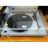 PRO-JECT TURNTABLE