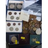 BAG OF UK COINS INCLUDING 2 FIRST DECIMAL COIN SETS, 12 CROWNS AND ASSORTED LOOSE COINS