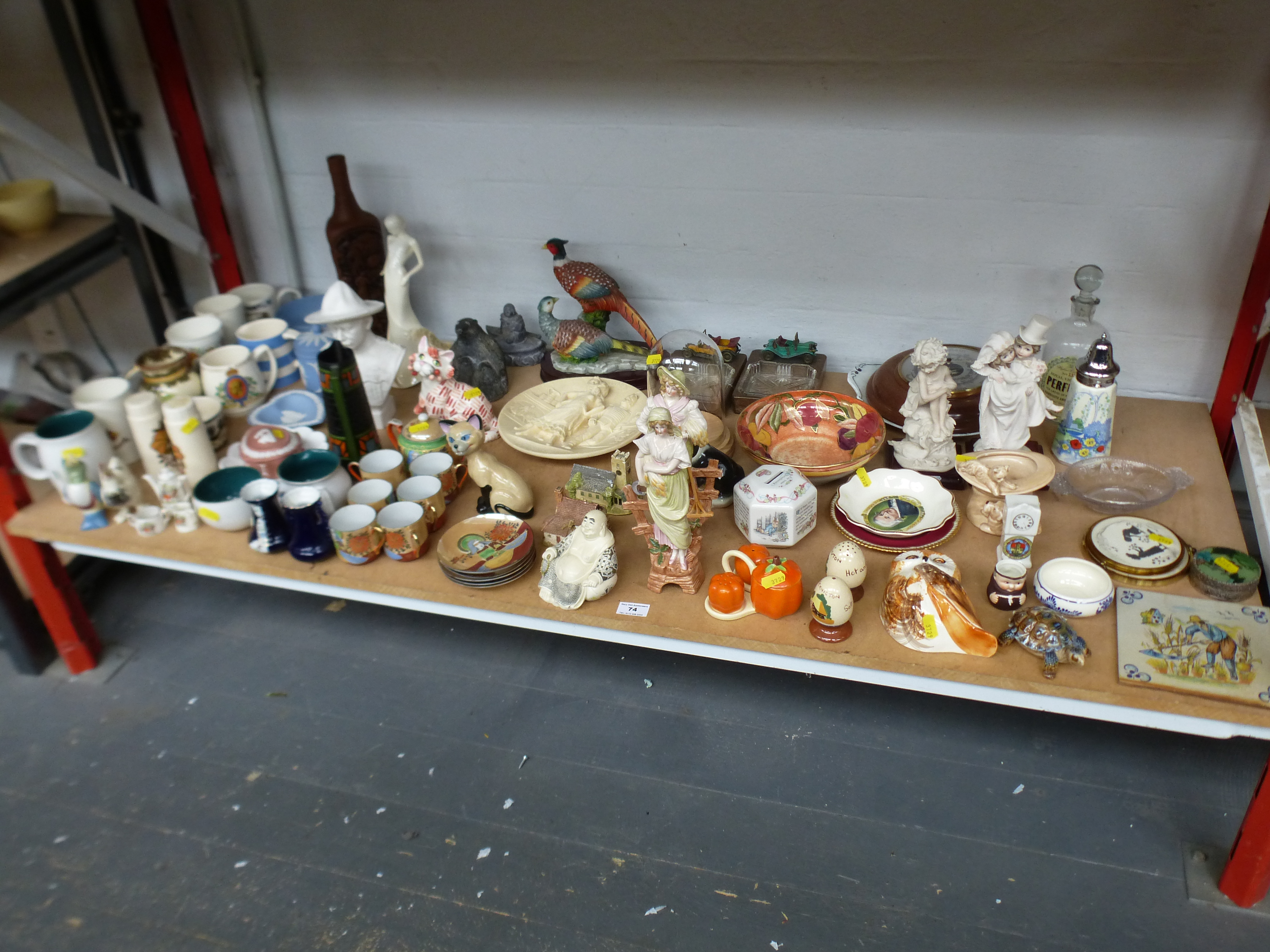 QUANTITY OF ASSORTED POTTERY INCLUDING WADE, WEDGWOOD, POMONA, DENBY, ROYAL DOULTON, ASHTRAYS,