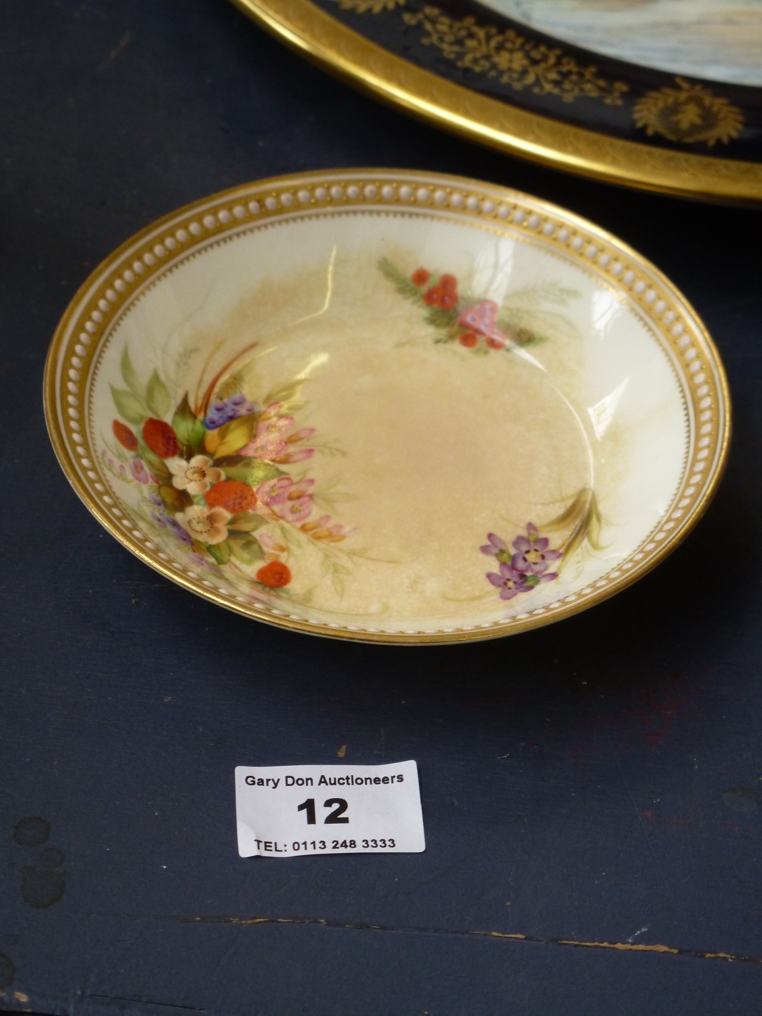 ROYAL WORCESTER DISH D: 5.25"