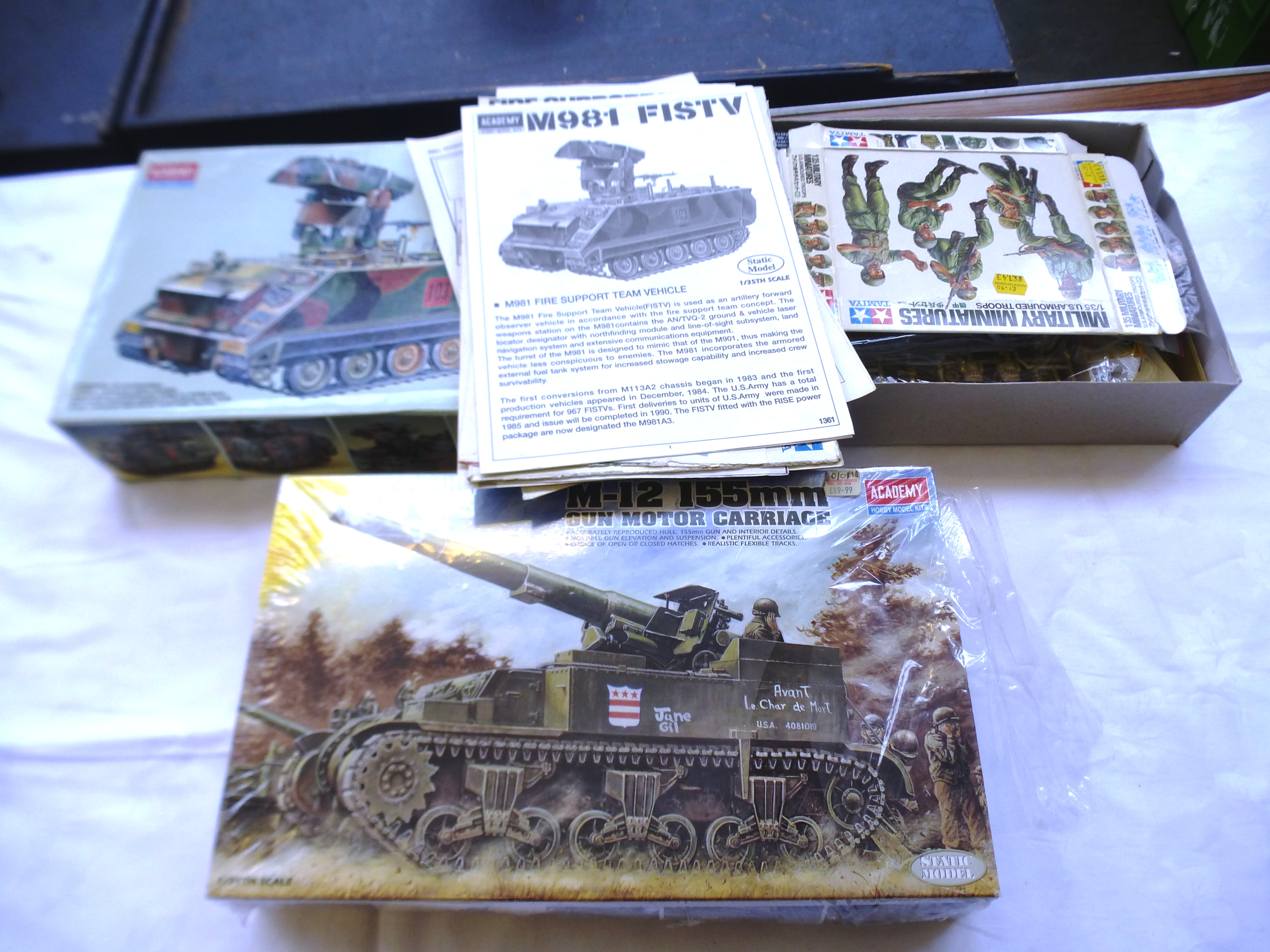 7 BOXED ACADEMY MODEL KITS - Image 4 of 4