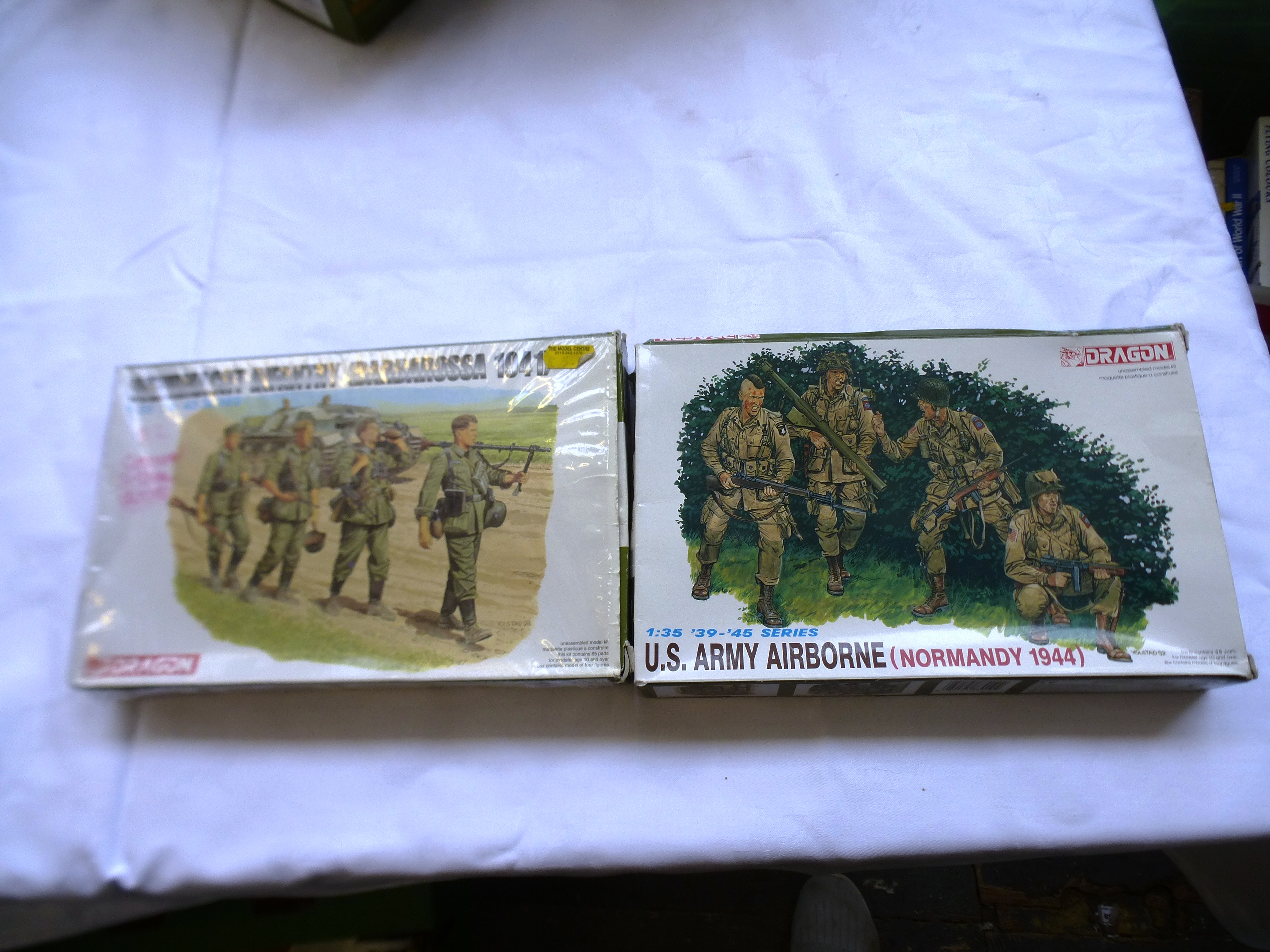 8 BOXED DRAGON MODEL KITS - Image 5 of 5