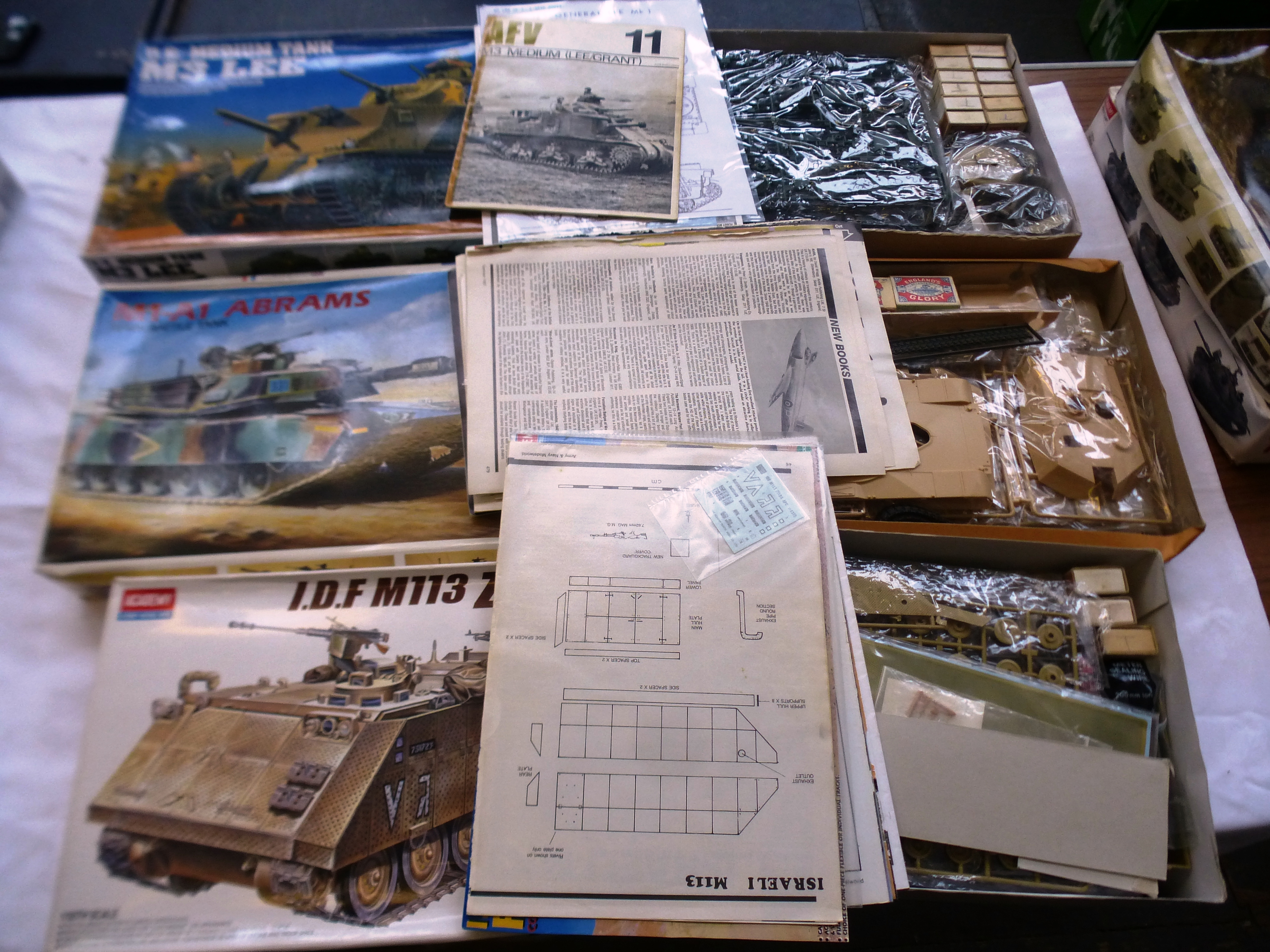 7 BOXED ACADEMY MODEL KITS - Image 3 of 4