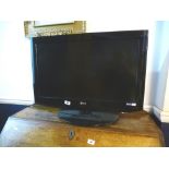 26" LG TV