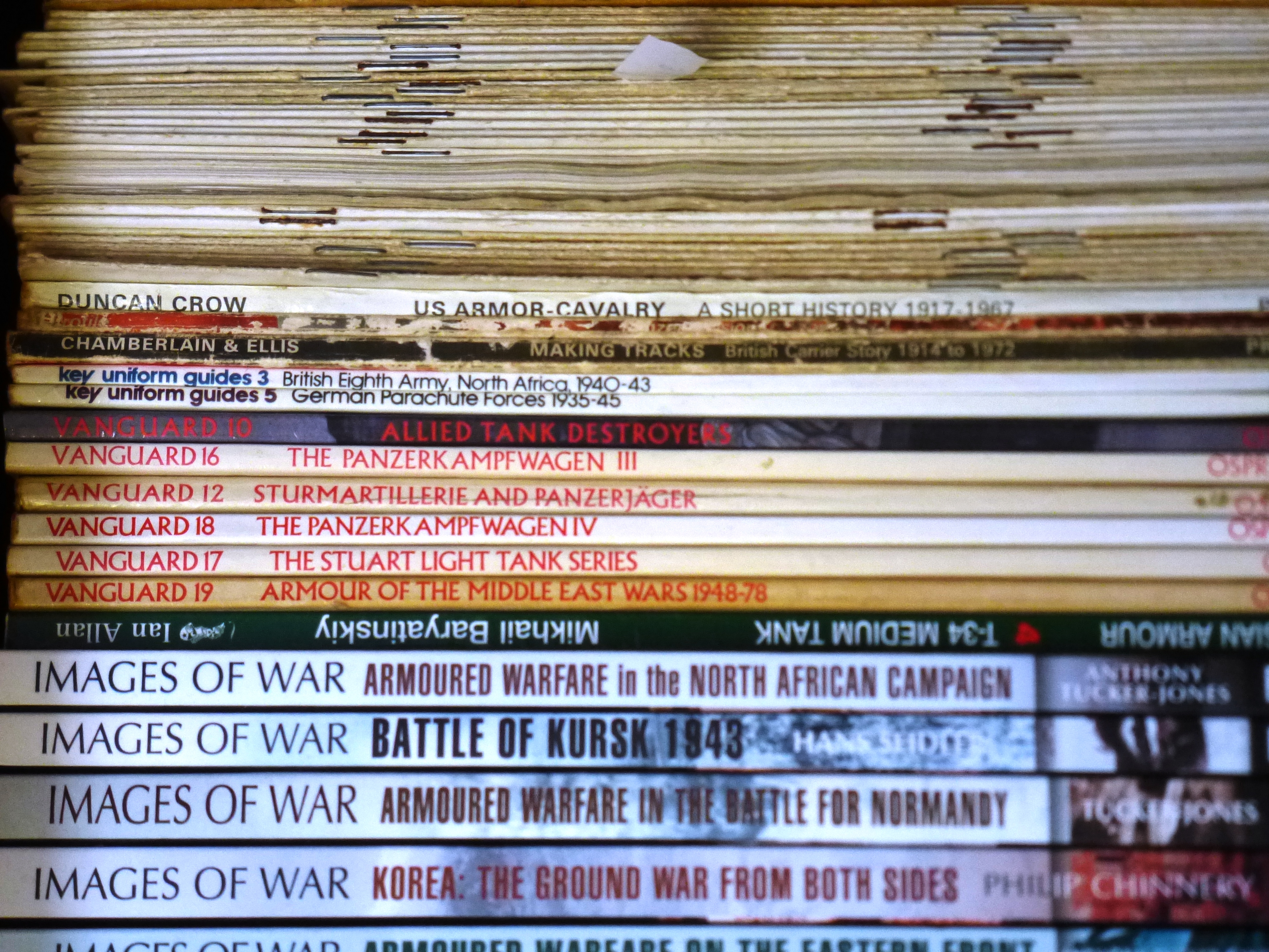 BOX OF ASSORTED MILITARY BOOKS INCLUDING IMAGES OF WAR, GERMAN CAMPAIGNS OF WORLD WAR II AND JANE' - Image 3 of 5