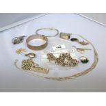 5 SILVER NECKLACES, BANGLE, 2 BRACELETS, BROOCH, RING AND PILL BOX TOTAL W: 5 OZT