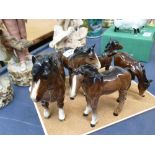 5 HORSE FIGURES INCLUDING 4 BESWICK H: 3.5" - 5.5"