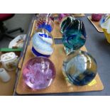 4 ASSORTED PAPERWEIGHTS INCLUDING CAITHNESS