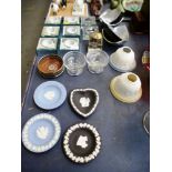 QUANTITY OF ASSORTED CANDLE HOLDERS, SILVER TOPPED INKWELL, WEDGWOOD CANDLE HOLDERS, WEDGWOOD PIN