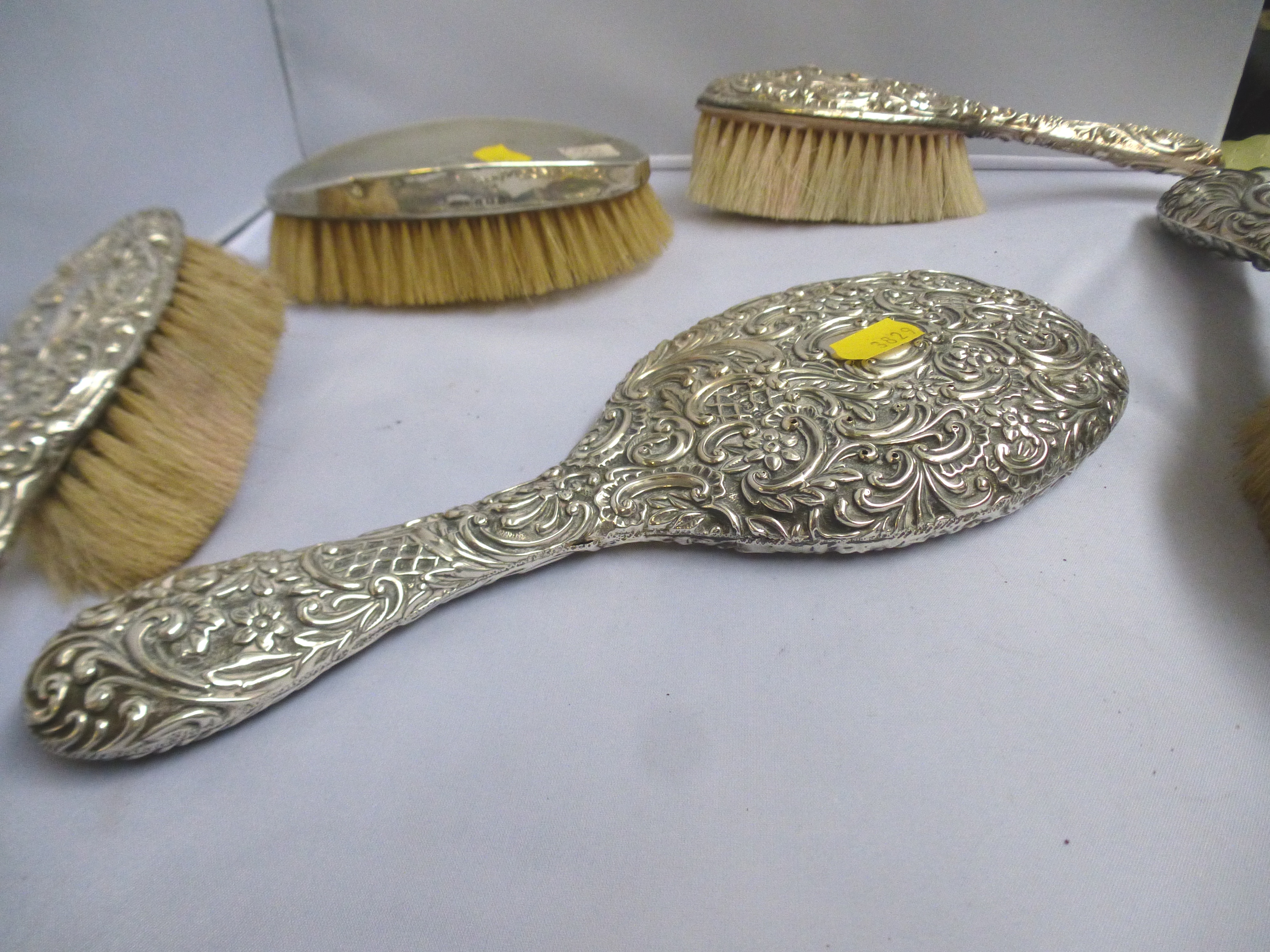 4 SILVER BACK BRUSHES AND A SILVER MIRROR - Image 3 of 14