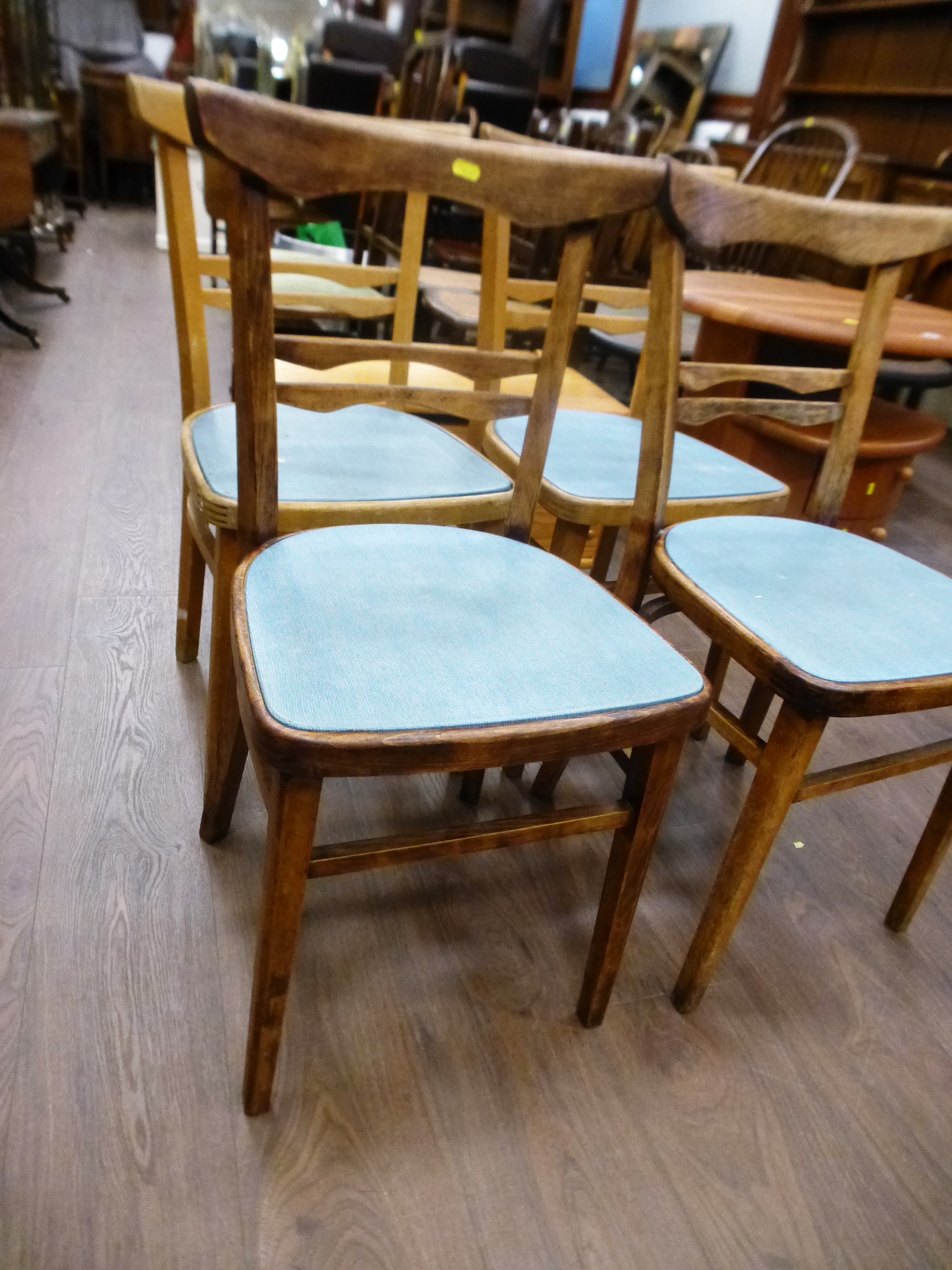 SET OF 4 PINE CHAIRS - Image 5 of 5