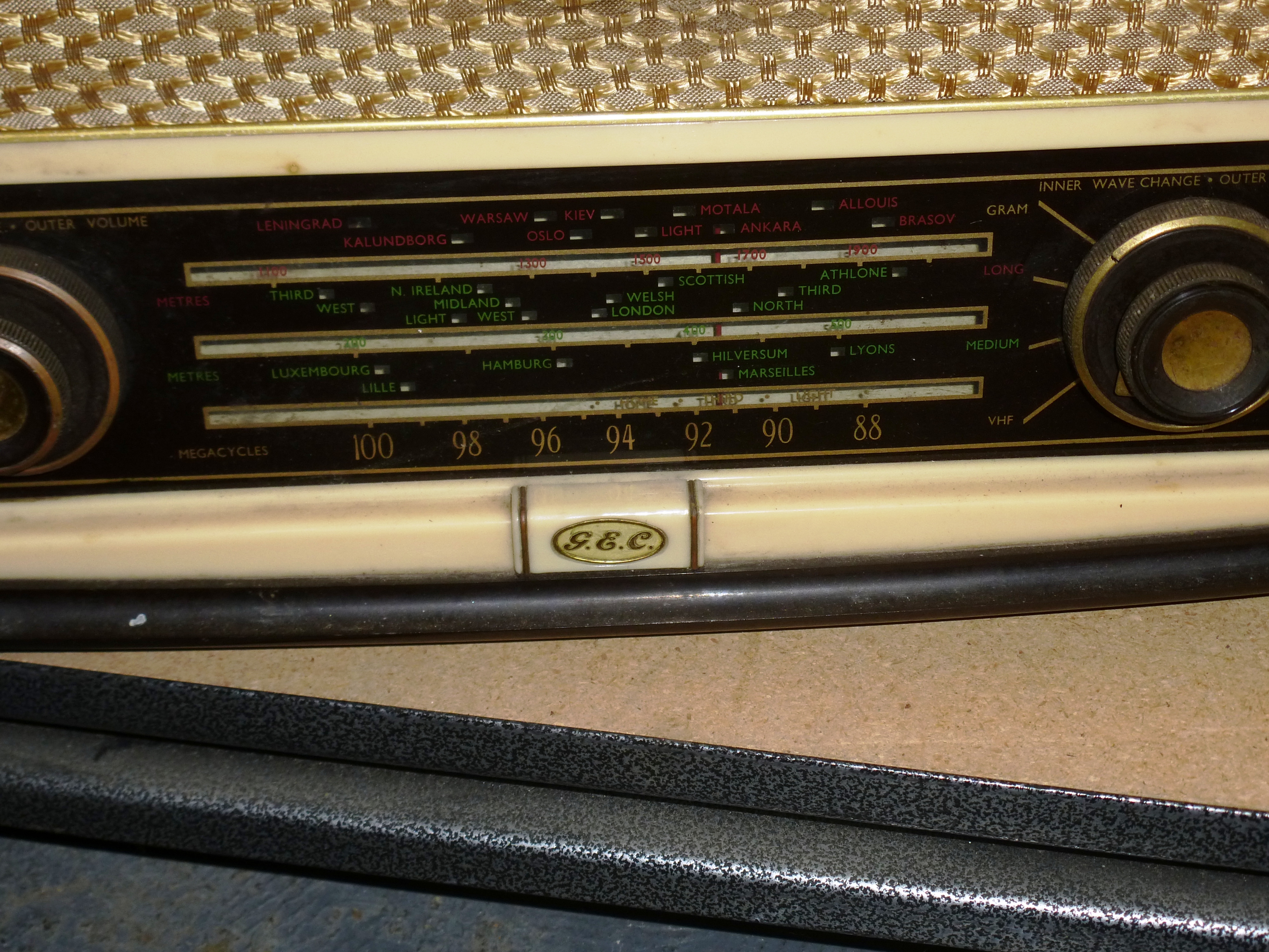 GEC RADIO NO. 880920 - Image 2 of 5