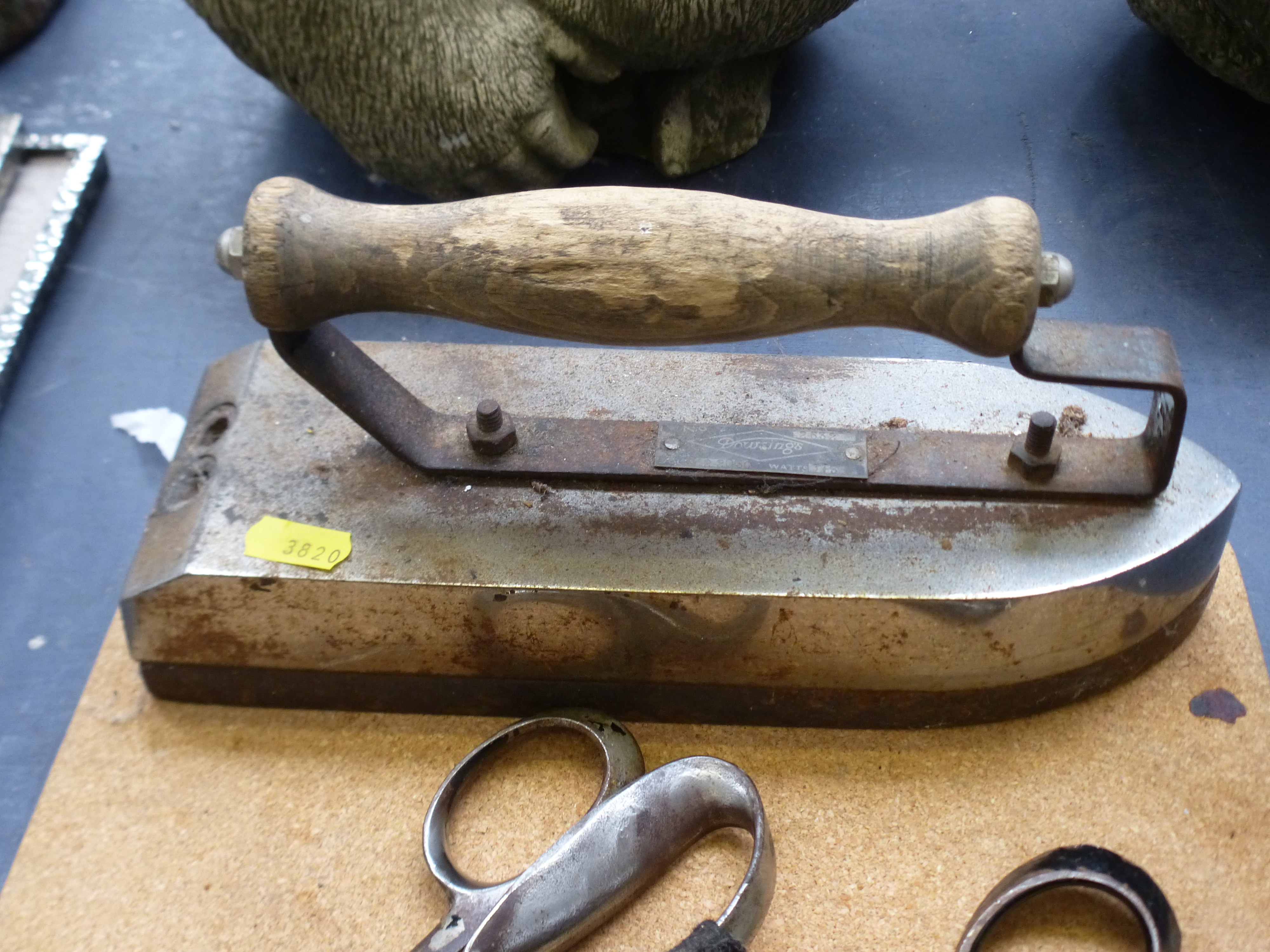 DOWSINGS IRON AND 3 PAIRS OF SHEARS - Image 5 of 8