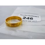 22K GOLD RING SIZE: R/S W:4.1G