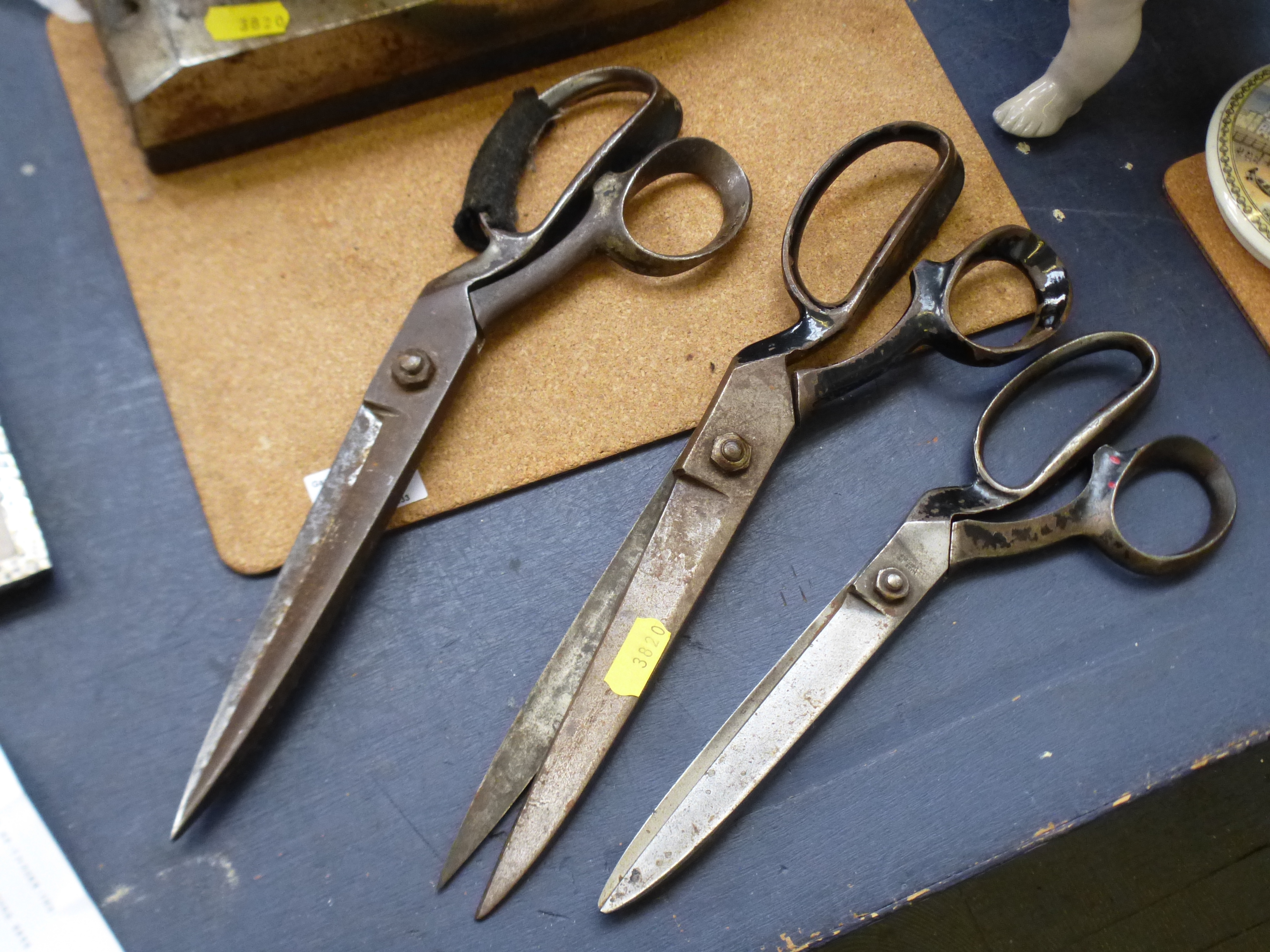 DOWSINGS IRON AND 3 PAIRS OF SHEARS - Image 2 of 8