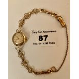 9k gold Avia ladies watch with 9k gold bracelet, total w: 11.19 grams, not working