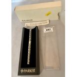 Steel/black Parker fountain pen in case