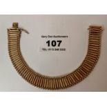 9K Gold UnoAerre Italia bracelet, w: 16.62 grams, length 7.5”