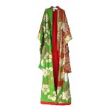 Good 20th century gilt thread and silk Kimono, polychrome in red and green with bold highlighted