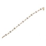 (ref. 24519) 9ct Ball end bracelet (7.6gm)