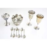 Silver plated twin-handled sucrier with lion head mounts and fruiting vine borders, 5.25"