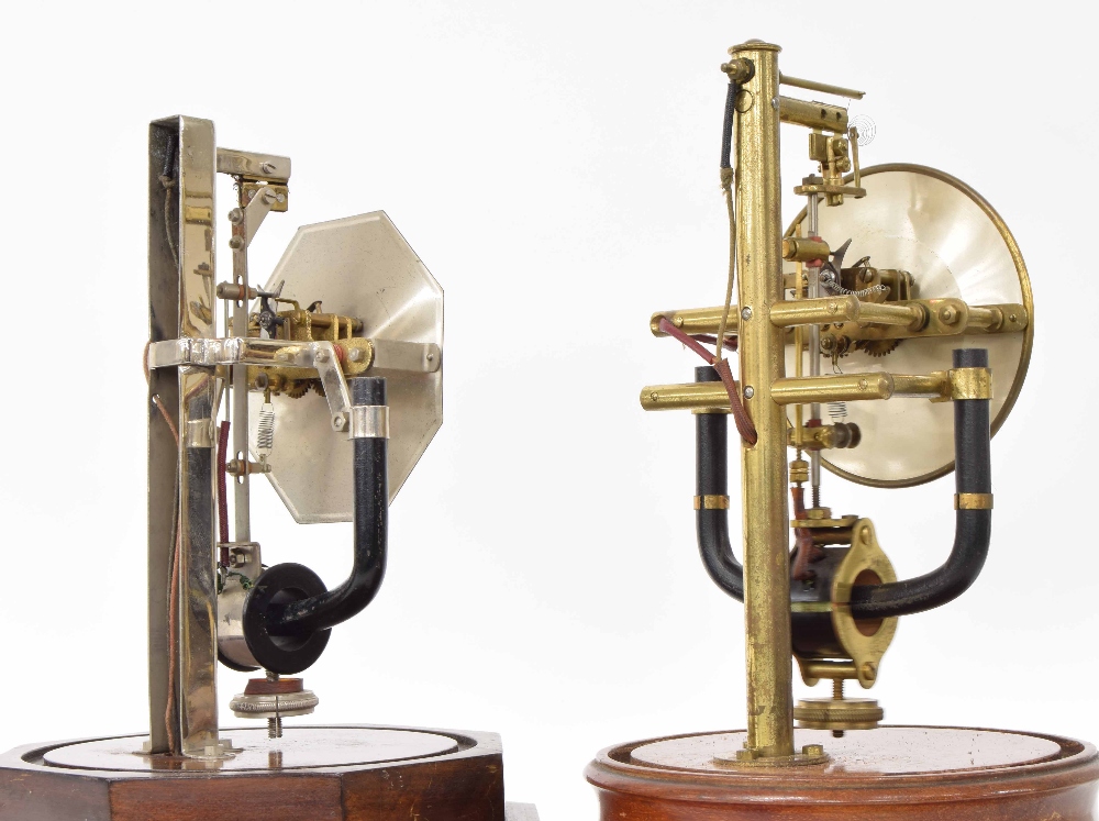 Bulle electric mantel clock, the 3.5