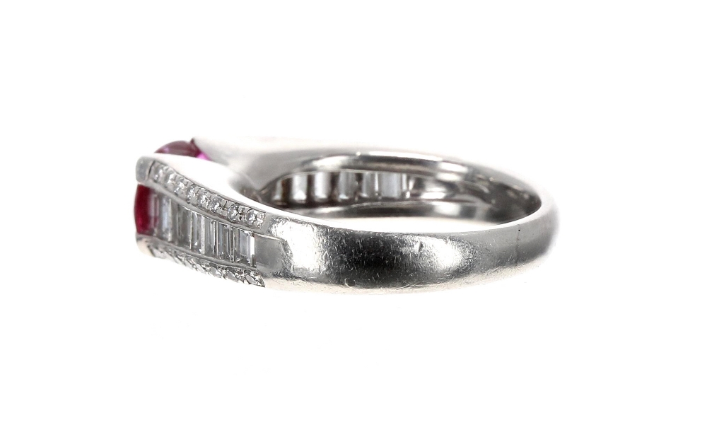 Good platinum and natural ruby ring with diamond set shoulders, the ruby 0.96ct approx, with eight - Image 3 of 3