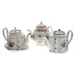 New Hall hard paste English silver shape porcelain tea pot and stand, pattern no. 308, 6" high (